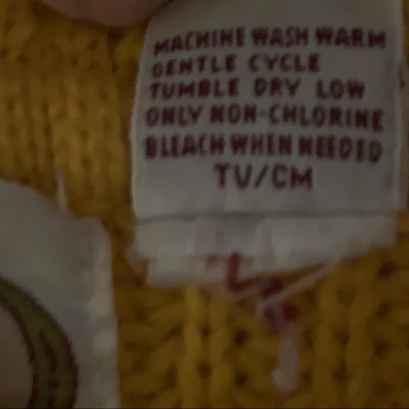 Picket and Post Woman’s Chunky Knit Sweater L - Picture 6 of 7